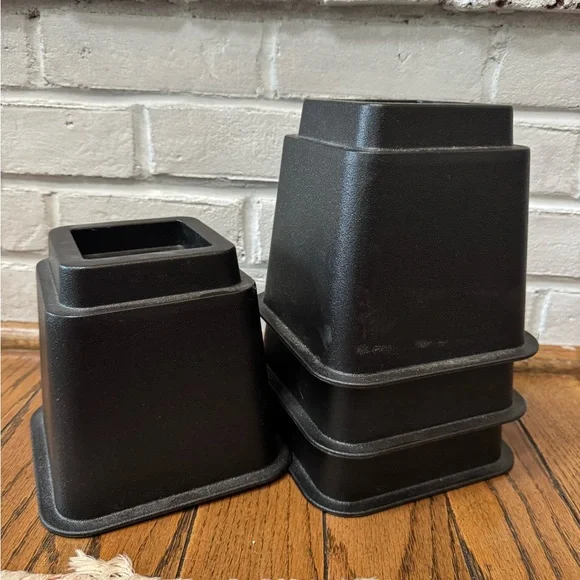 Black Bed Risers Set of 4 - Picture 4 of 4